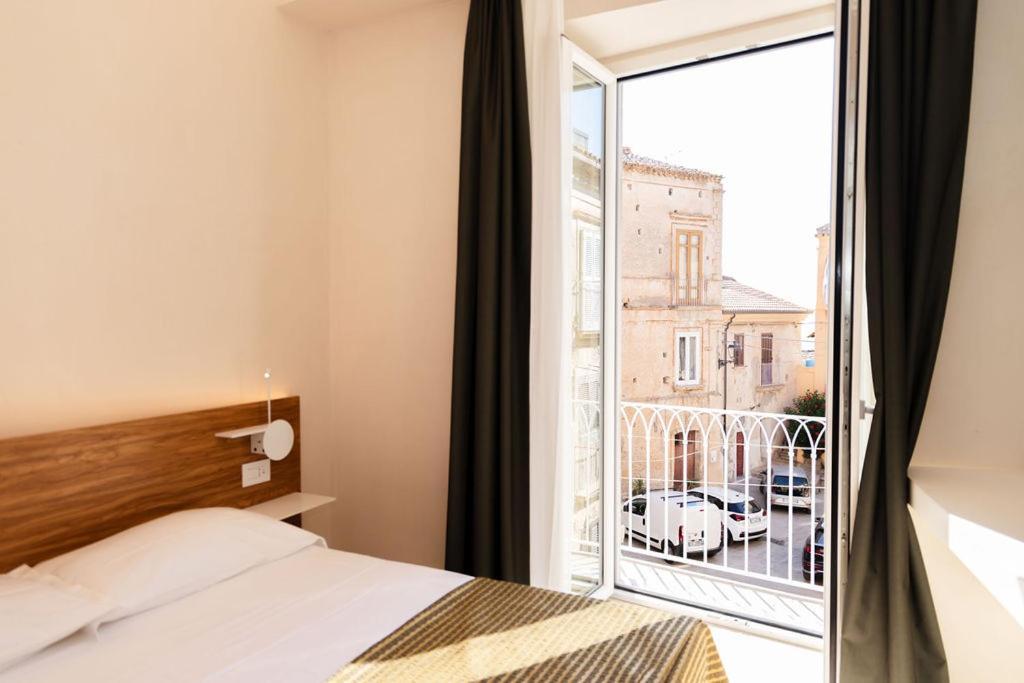 Sun Serenity Suite Tropea Buitenkant foto